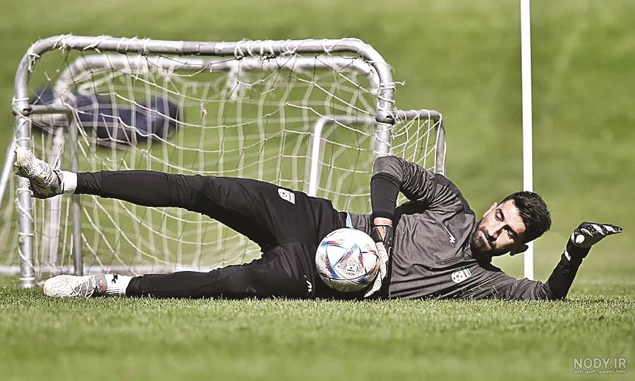 عکس علیرضا بیرانوند با لباس پرسپولیس