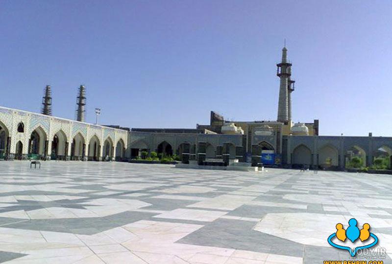 پرونده:Harame emam Reza-sahne jomhuri.JPG - ویکی‌پدیا، دانشنامهٔ آزاد