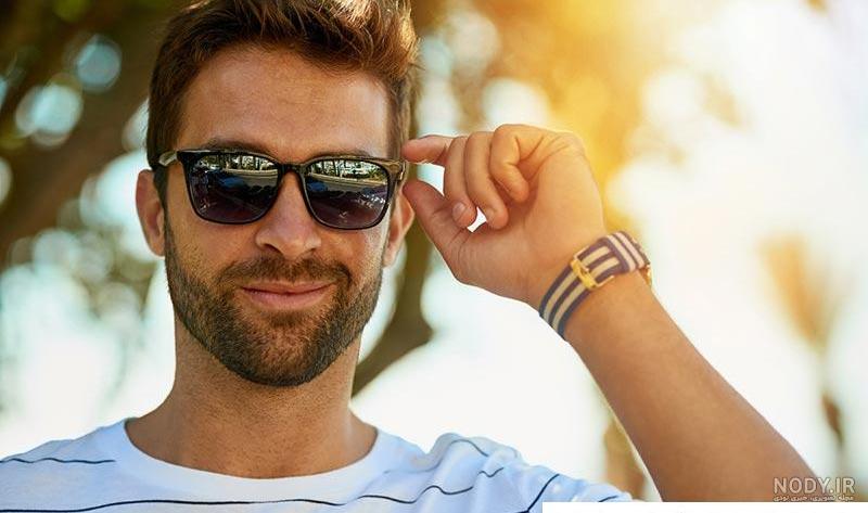  عکس پسر با عینک دودی برای پروفایل