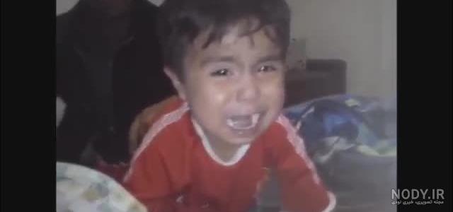 عکس بچه آمپول میزنه