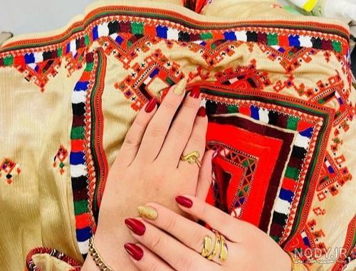 عکس دست دختر بلوچ خوشگل