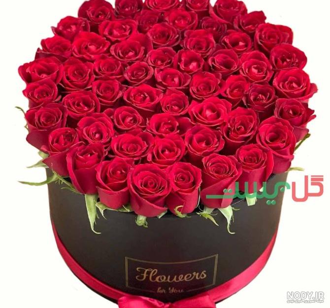 عکس گل رز در جعبه