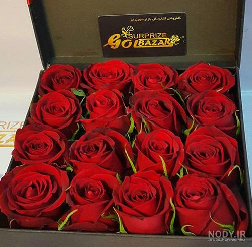 عکس گل رز قرمز در جعبه