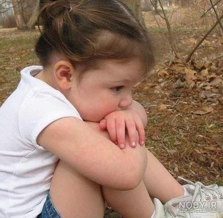 عکس پروف دختر بچه غمگین