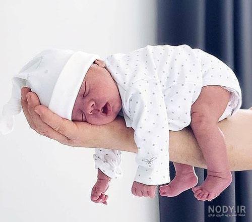 عکس ماهگرد یک ماهگی نوزاد - عکس نودی