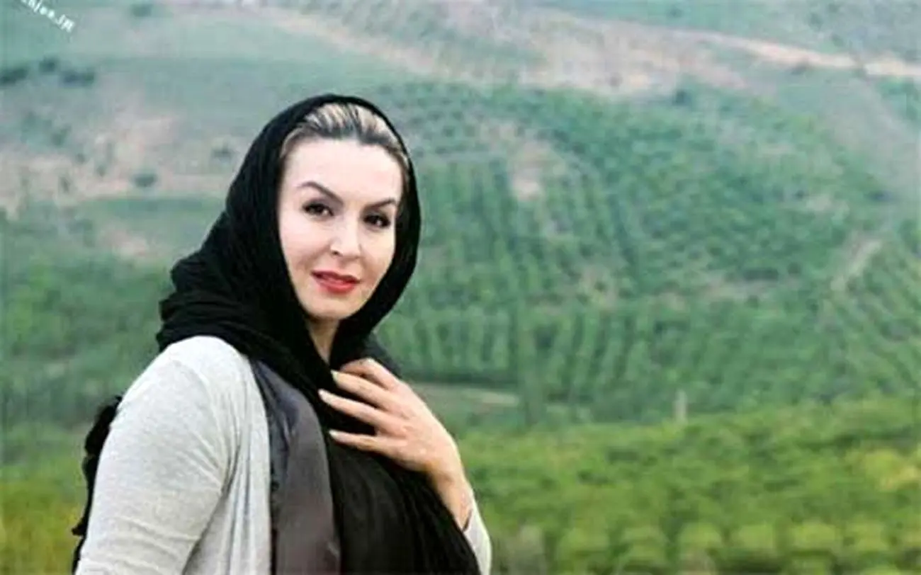 گالری تصاویر شخصی و دیدنی آزیتا ترکاشوند بازیگر/شهریور 93 گالری تصاویر شخصی و دیدنی آزیتا ترکاشوند بازیگر/شهریور 93