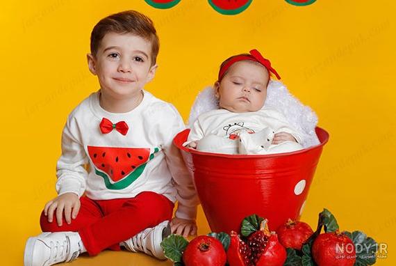 ایده‌های عکس یلدا نوزاد برای عکاسی در منزل - مجله چند ماهمه