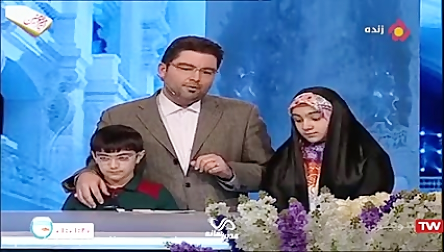 بیوگرافی جعفر یازرلو گوینده اخبار کیست و همسر و سوابق + عکس - شبونه بیوگرافی جعفر یازرلو گوینده اخبار کیست و همسر و سوابق + عکس - شبونه