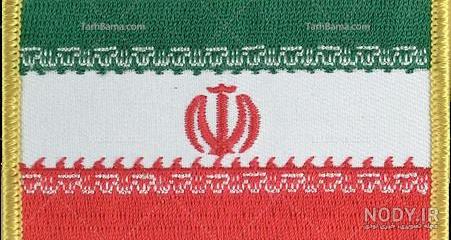 تصویر با کیفیت پرچم ایران دور بری شده بروی گل رز