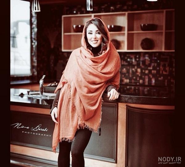 گردنبند استیل طلایی با طرح اسم حنانه | گردنبند طرح اسم حنانه ...