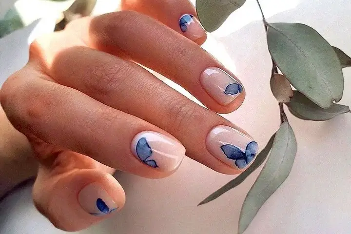لاکچری ترین و جذاب ترین طرح ناخن آبی روشن💎​💅​💫​ | سوریتو بلاگ