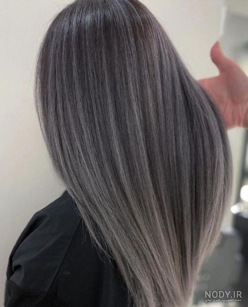 عکس رنگ موی دودی خاکستری بدون دکلره