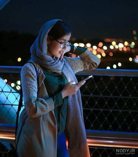 عکس ایستاده مقام معظم رهبری - عکس نودی