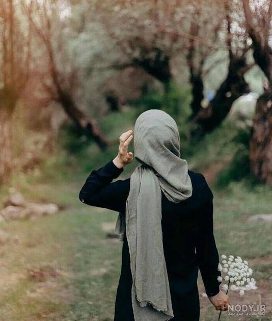 ۵۰ عکس دخترونه شیک و باکلاس زیبا و احساسی برای روزهای بارانی