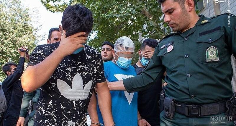 آخرین خبر | عکس/ چاقوها و قمه های زورگیران آخرین خبر | عکس/ چاقوها و قمه های زورگیران