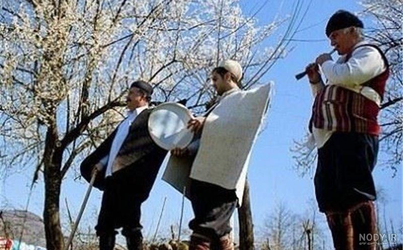 تصاویر| مراسم سنتی چهارشنبه سوری و قاشق زنی در همدان تصاویر| مراسم سنتی چهارشنبه سوری و قاشق زنی در همدان