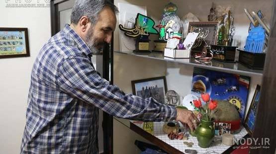 عکس حاج قاسم با چفیه