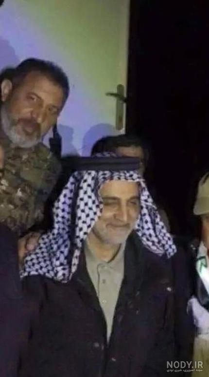 عکس حاج قاسم با چفیه بر سر