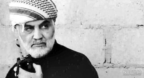 عکس حاج قاسم سلیمانی با چفیه