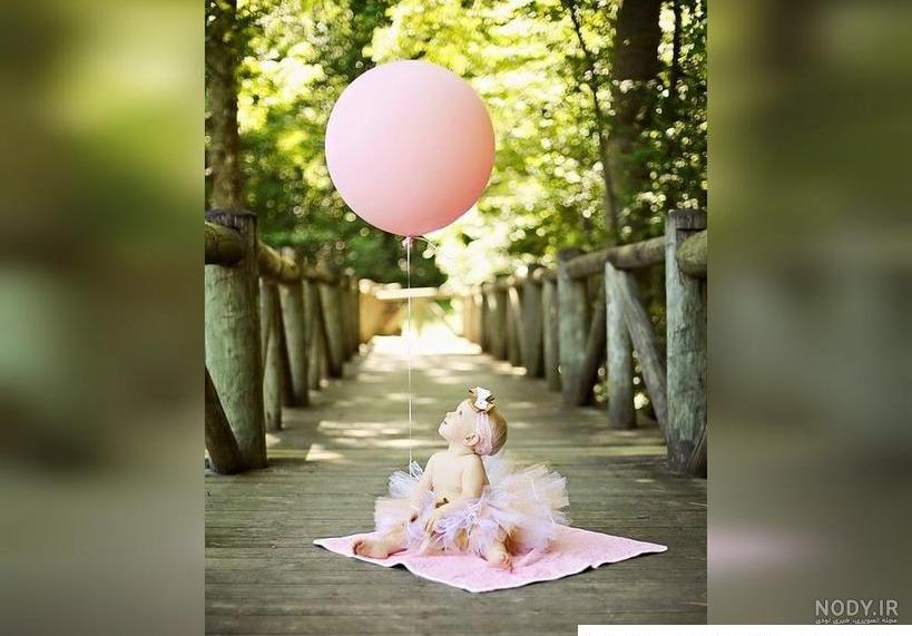 ژست عکس تولد کودک در منزل - عکس نودی
