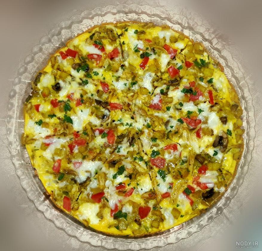 طرز تهیه و روش پخت پیتزا مرغ و قارچ (کاری) کشدار و خوشمزه • دونفره