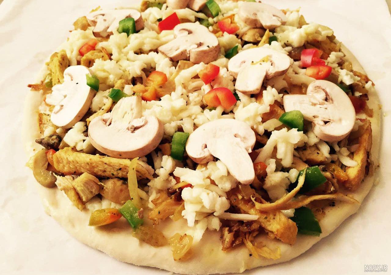 طرز تهیه پیتزا مرغ و اسفناج خوشمزه و فوری به روش رستورانی - معرف طرز تهیه پیتزا مرغ و اسفناج خوشمزه و فوری به روش رستورانی - معرف