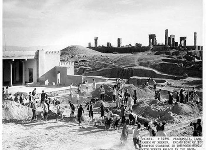 65 عکس از قدیمی ترین تصاویر ایران: از تخت جمشید تا مشهد 65 عکس از قدیمی ترین تصاویر ایران: از تخت جمشید تا مشهد