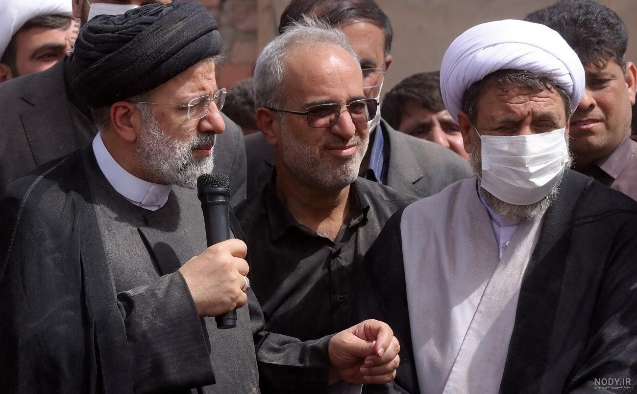 مشرق نیوز - عکس یادگاری رئیسی و روحانی در روز تنفیذ