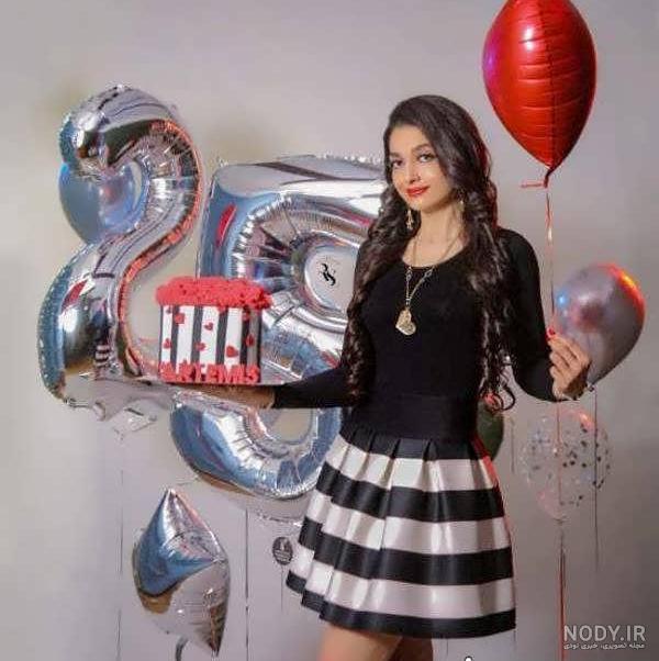 ژست عکس دختر خوشگل برای پروفایل - عکس نودی