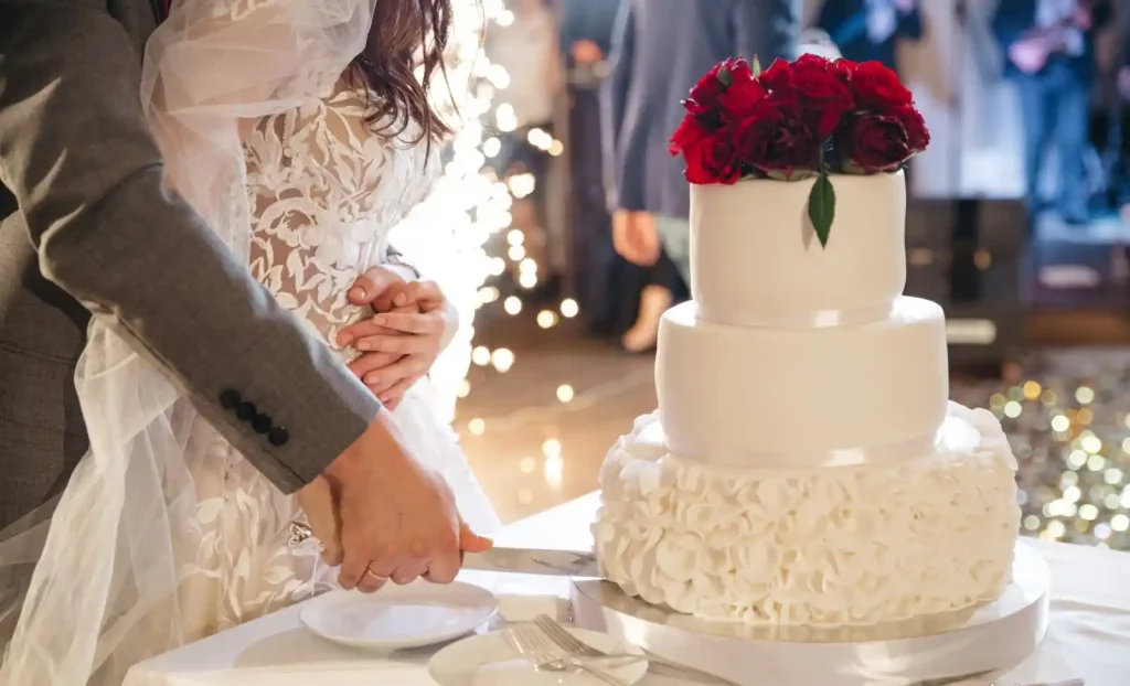 عکس عروس روی کیک - عکس نودی عکس عروس روی کیک - عکس نودی