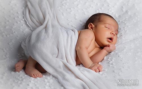 عکس نوزاد پسر در اتلیه ❤️ [ بهترین تصاویر ]