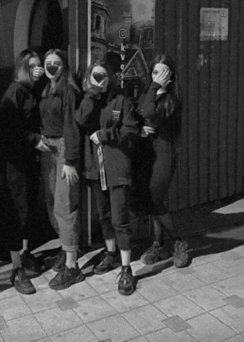 عکس خفن عکس دوتا رفیق دختر فیک