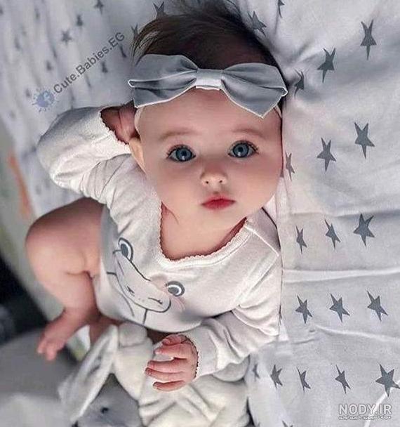عکس دختر بچه نوزاد خوشگل چشم رنگی عکس دختر بچه نوزاد خوشگل چشم رنگی