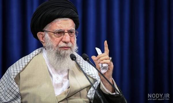 عکس رهبر انقلاب و امام خمینی