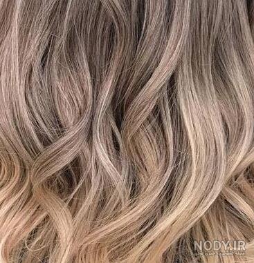 دیگر به دنبال ایده برای رنگ مو هایلایت تیره و روشن 2023 نباشد ... دیگر به دنبال ایده برای رنگ مو هایلایت تیره و روشن 2023 نباشد ...
