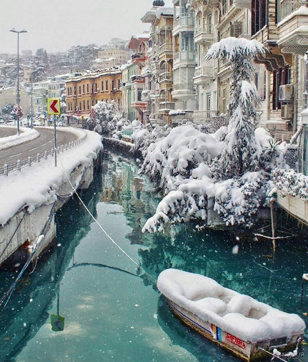 روز برفی در Ortakoy استانبول ترکیه نمای مسجد اورتاکوی و پل بسفر ... روز برفی در Ortakoy استانبول ترکیه نمای مسجد اورتاکوی و پل بسفر ...