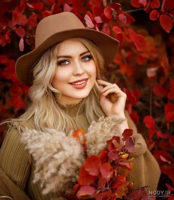عکس خانم معلم زیبا برای پروفایل
