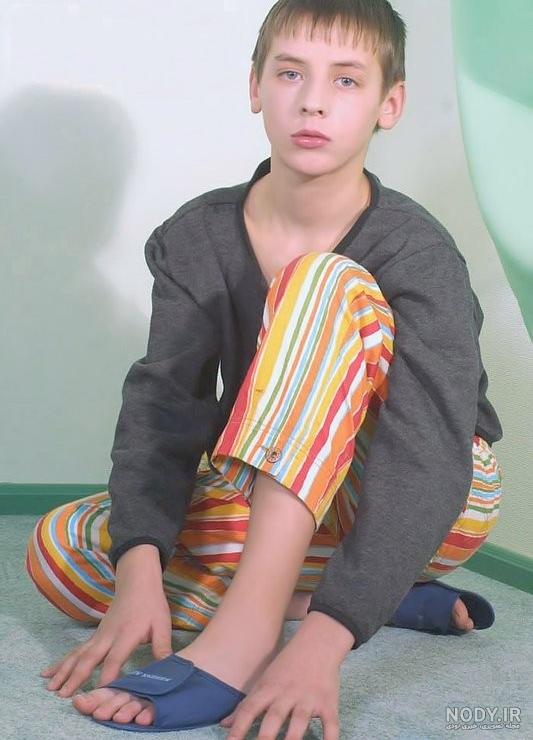 تصویر زمینه دخترانه عروسکی و فانتزی شیک و زیبا - ژاویز