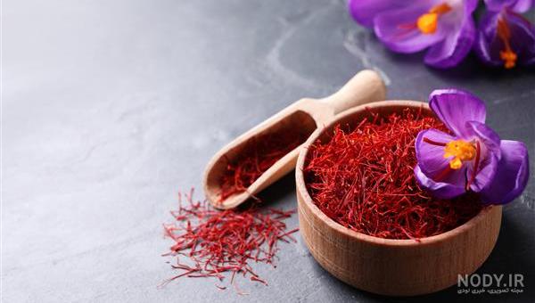 عکس سرگل زعفران عکس سرگل زعفران