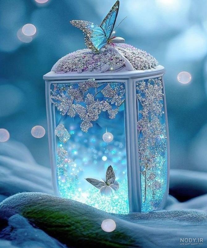 عکس پروانه صورتی برای پس زمینه