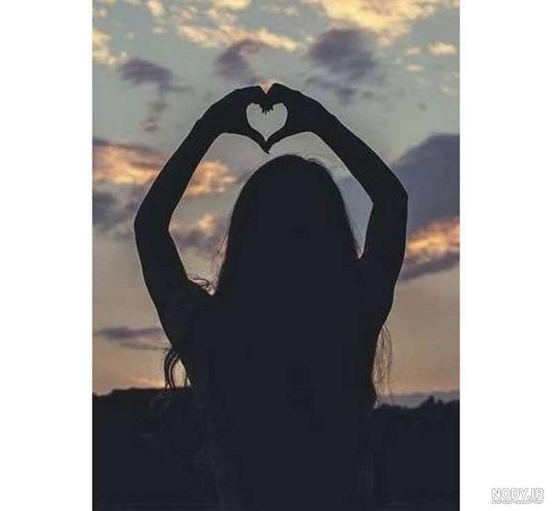 ژست عکاسی دخترانه سلفی شاخ