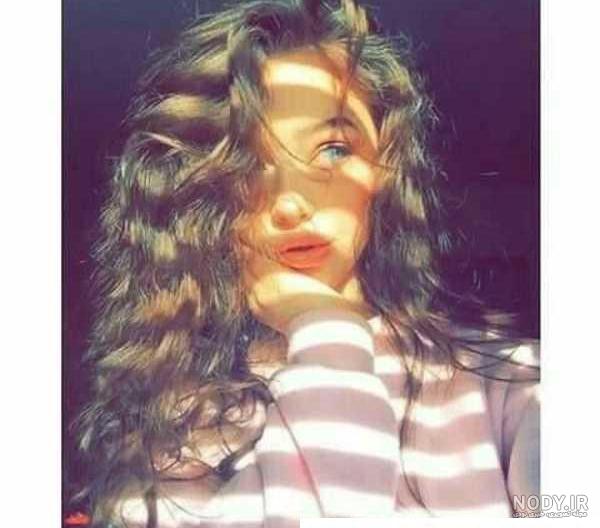 ژست عکس دخترانه شاخ