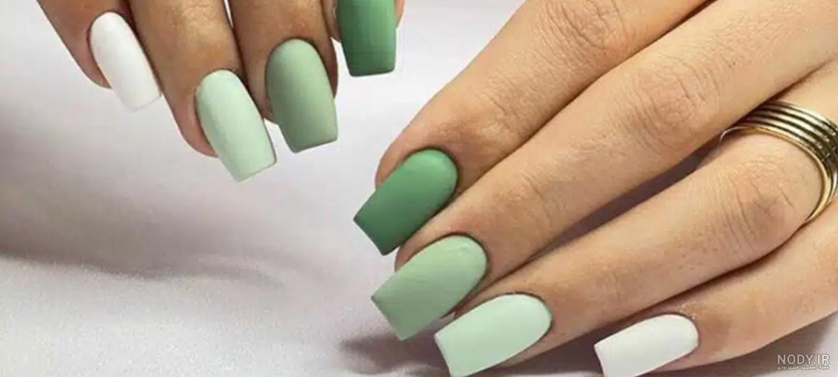 ۷۸ مدل ناخن سبز دخترانه جدید ۱۴۰۲ ؛ طرح های روشن و تیره شیک - ماگرتا