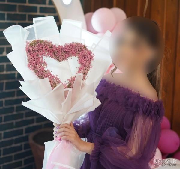 ژست های عکس تولد دخترانه که حتما باید امتحان کنید | کادرو ژست های عکس تولد دخترانه که حتما باید امتحان کنید | کادرو