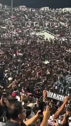 عکس زیبای علی انصاریان در خیریه کودکان در مشهد.. - عکس ویسگون
