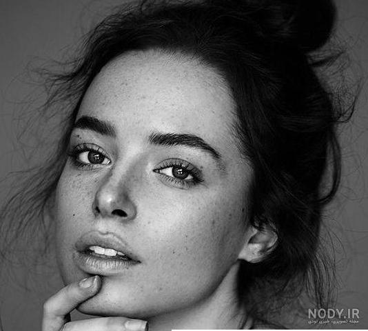 عکس دختر صورت پوشیده برای پروفایل