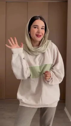 بیوگرافی نگار رکنی دوست دختر داوود هزینه + عکس های کنار استخر او بیوگرافی نگار رکنی دوست دختر داوود هزینه + عکس های کنار استخر او
