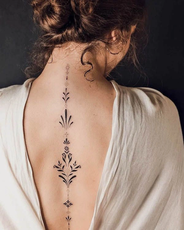طرح تاتو روی پا مردانه ساده طرح تاتو روی پا مردانه ساده