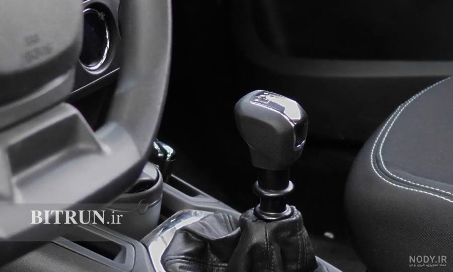 دانلود عکس داخل ماشین تارا