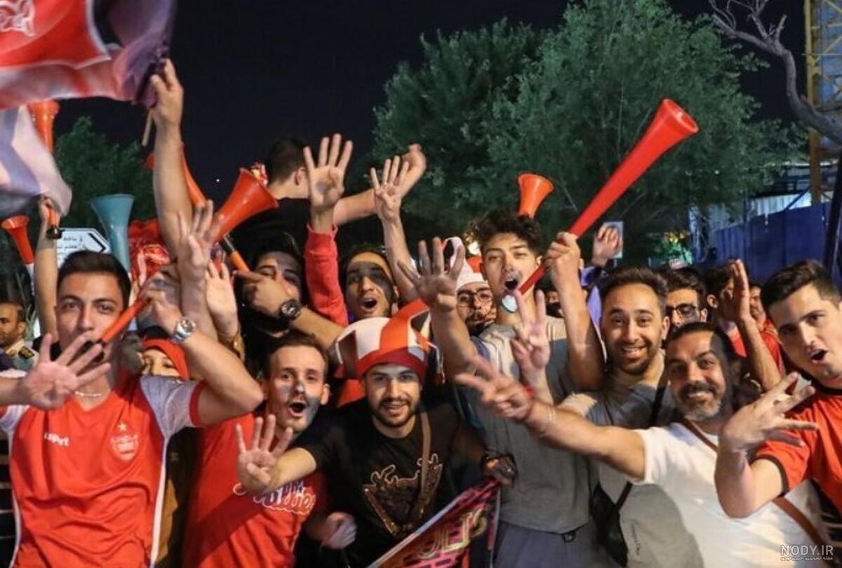 عکس شادی تیم پرسپولیس عکس شادی تیم پرسپولیس